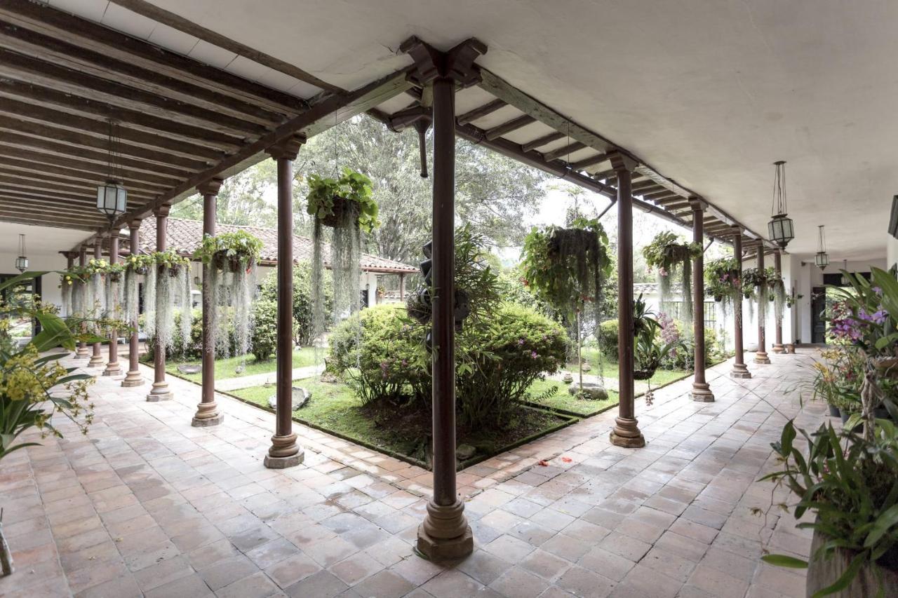 ホテルClub Campestre Hacienda Fizebad エル・レティーロ エクステリア 写真