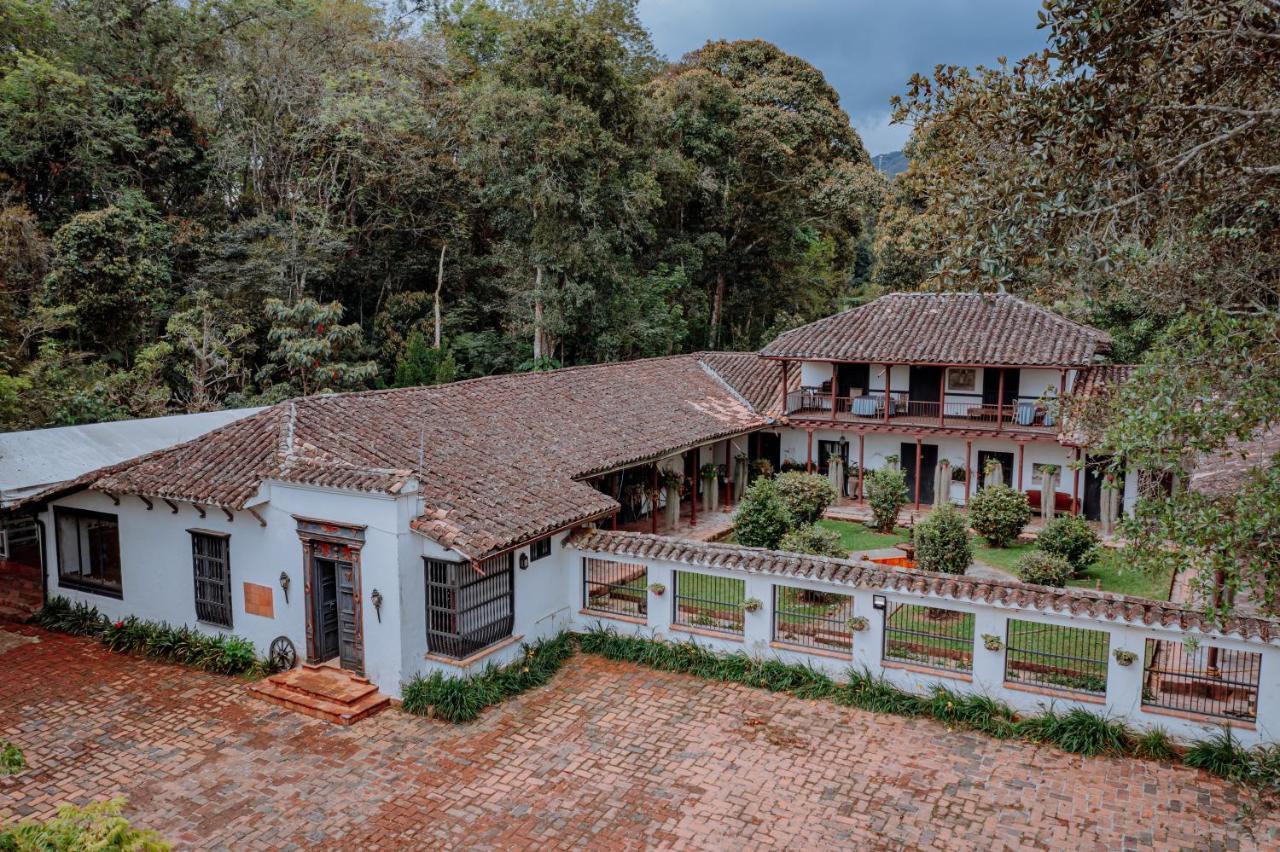ホテルClub Campestre Hacienda Fizebad エル・レティーロ エクステリア 写真